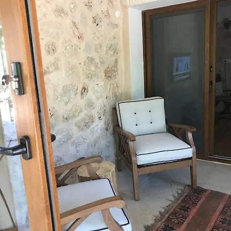 Aparthotel Guelsen Apart -doga Manzarali Bahce Kati *