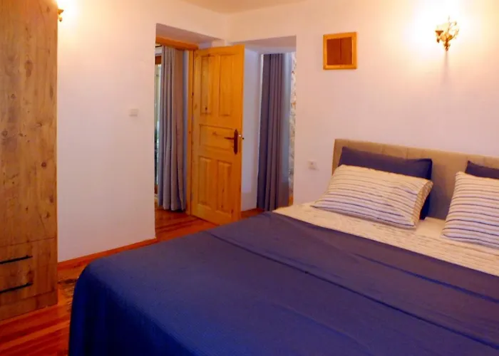 Guelsen -doga Manzarali Bahce Kati Hotel de apartamente